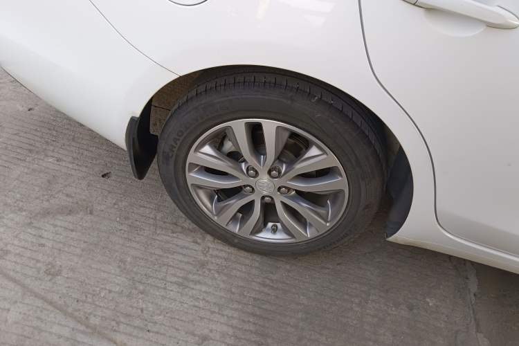 Used Buick GT 2019 18T Automatic Connected Elite Model China VI Standard
