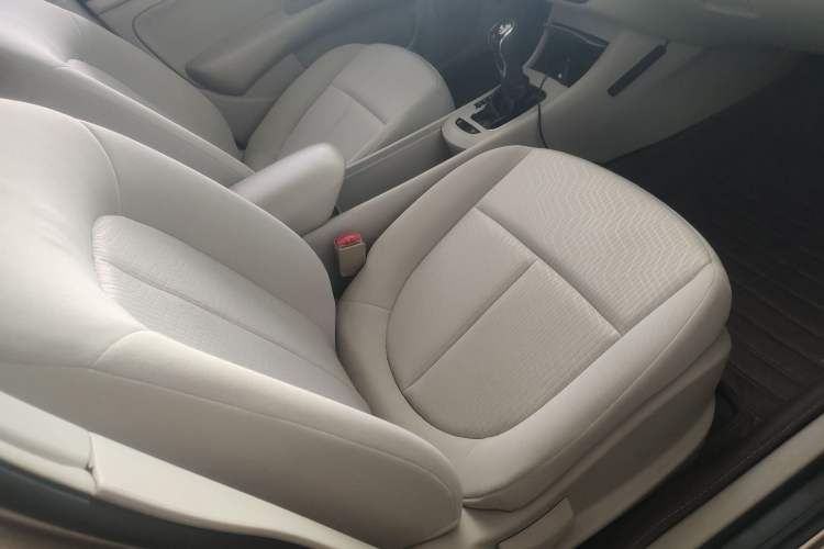 Used Dongfeng Aeolus A60 2016 1.5L Automatic Luxury Version