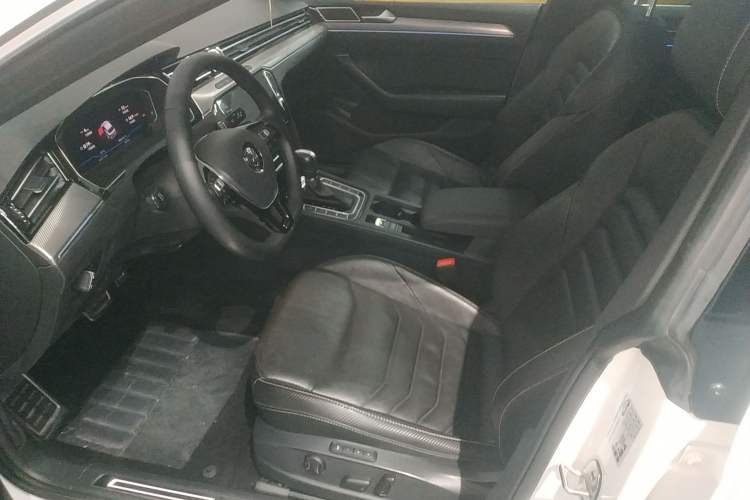 Used Volkswagen FAW-Volkswagen CC 2020 330TSI Glamour Edition China VI Standard
