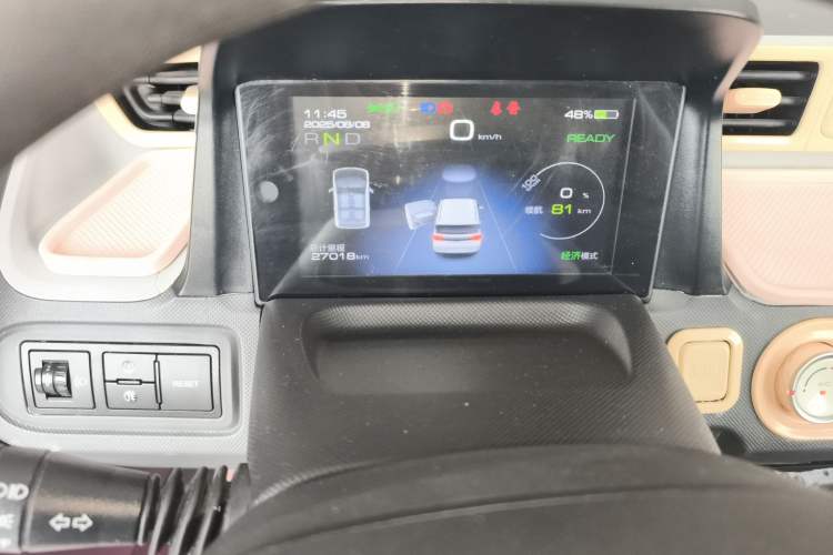 Used Wuling Hongguang MINIEV 2022 Macaron Premium Model – Lithium Iron Phosphate
