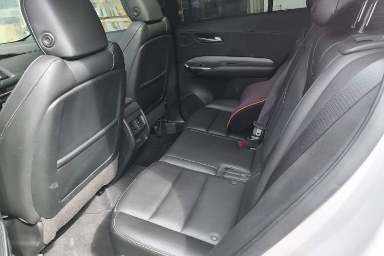 Used Cadillac XT4 2021 28T Two-Wheel Drive Leading Version