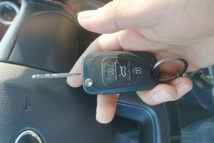 Used Kia K2 2012 Sedan 1.4L Automatic GLS Commemorative Edition