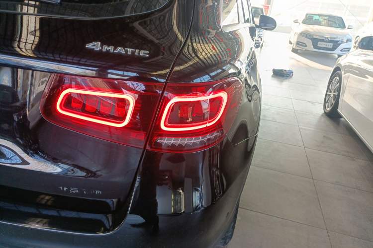 Used Mercedes-Benz GLC 2020 Facelifted GLC 260 L 4MATIC Dynamic Edition