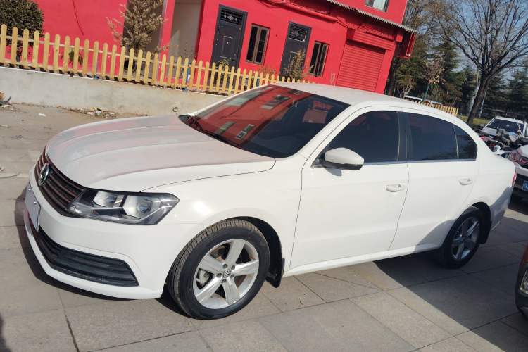 Used Volkswagen Lavida 2017 1.6L Automatic Fashion Edition
