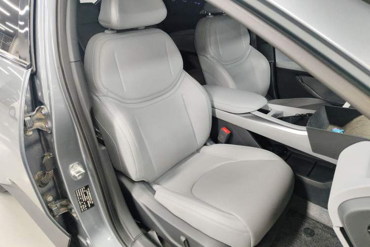 Used XPeng MONA M03 2024 620 with Ultra-Long Range
