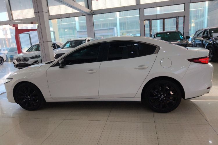 Used Mazda Mazda 3 Axela 2023 2.0L Automatic ZhiZhen Edition
