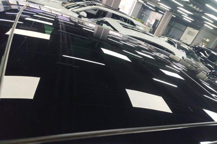 Used Land Rover Range Rover Evoque 2021 Range Rover Velar 249 PS R-Dynamic HSE Luxury Edition