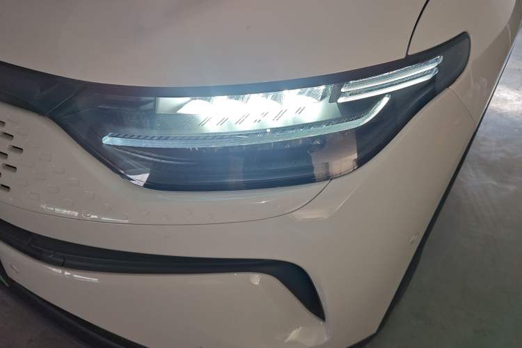 Used Leapmotor C11 2023 Range-Extended 300 Smart Enjoyment Edition
