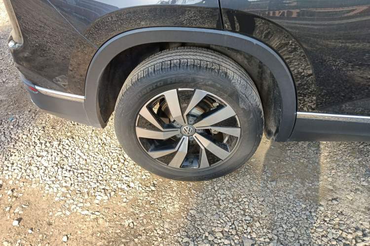 Used Volkswagen Tayron 2021 280TSI Two-Wheel Drive Luxury Smart Connectivity Version