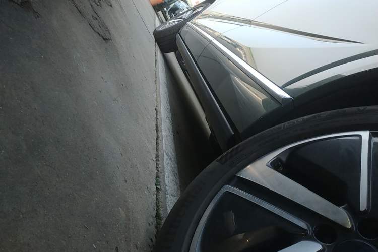 Used Wey Lanshan 2025 Four-Wheel Drive Max
