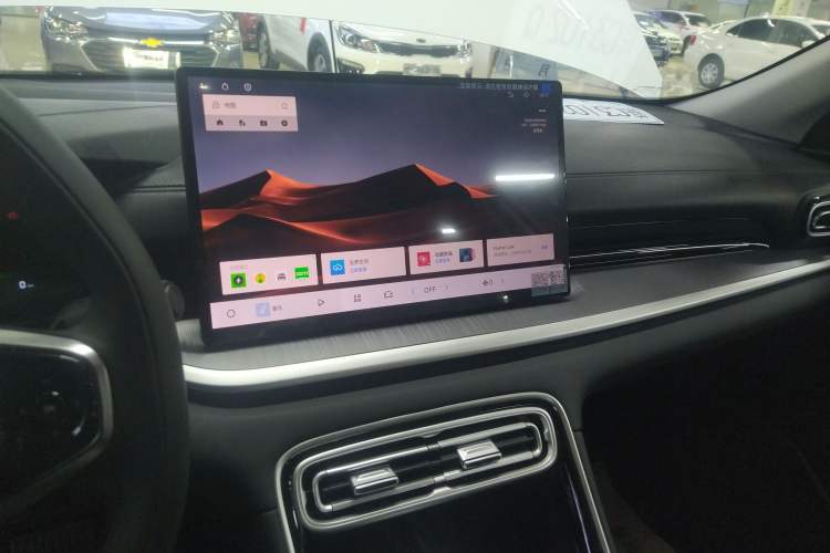 Used  Galaxy Stellar 6 