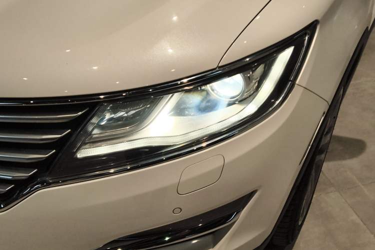 Used Lincoln MKC 2016 2.0T Four-Wheel Drive Prestige Edition