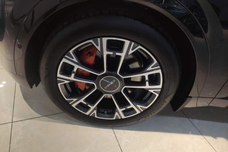 Used Lynk & Co 900 2025 1.5T Ultra
