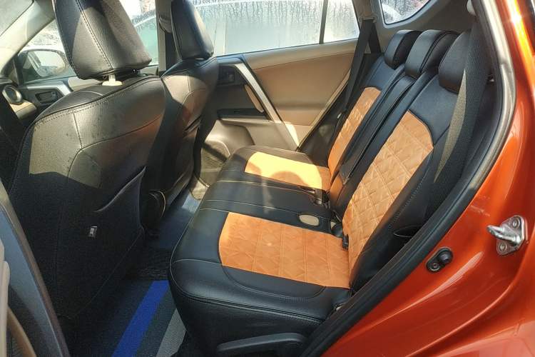 Used Toyota RAV4 2013 2.0L Manual Two-Wheel Drive Urban Edition
