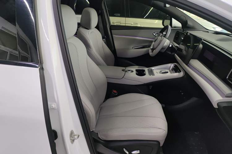 Used BYD Sealion 06 New Energy 
