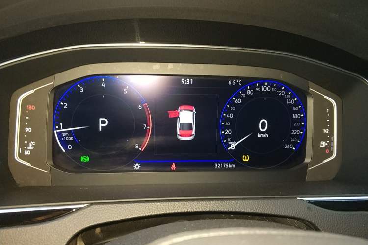 Used Volkswagen Magotan 2023 2 Million Units Limited Edition 330TSI DSG Leading Version
