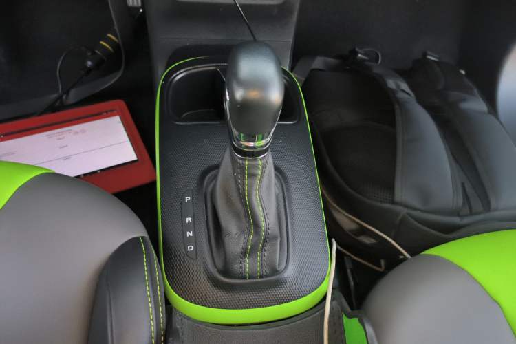 Used Roewe Clever 2021 302 km New Four-Seater Super-Efficient Version
