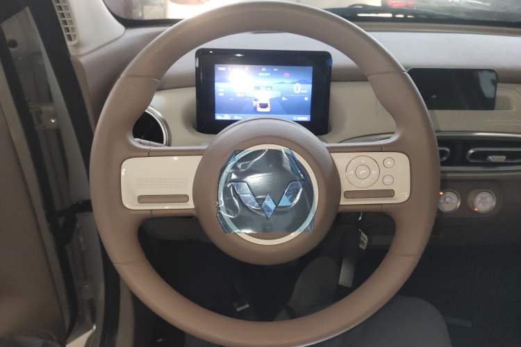 Used Wuling Hongguang MINIEV 2025 Four-Door Version Advanced Edition