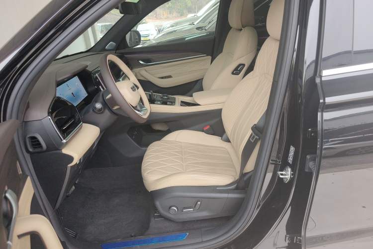 Used Geely Auto Monjaro L 2025 Dongfang Yao 2.0TD Automatic Lanxing Edition