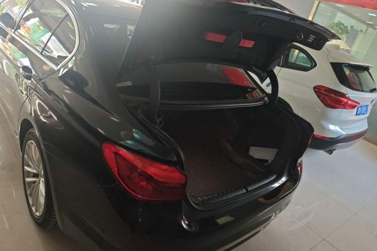 Used BMW 5 Series 2020 530Li Leading Edition Luxury Package