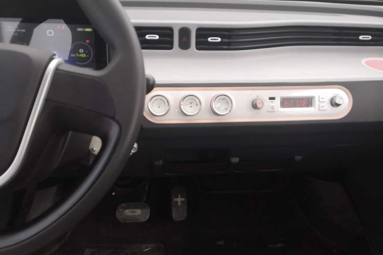 Used Wuling Hongguang MINIEV 2022 Macaron Premium Model – Lithium Iron Phosphate