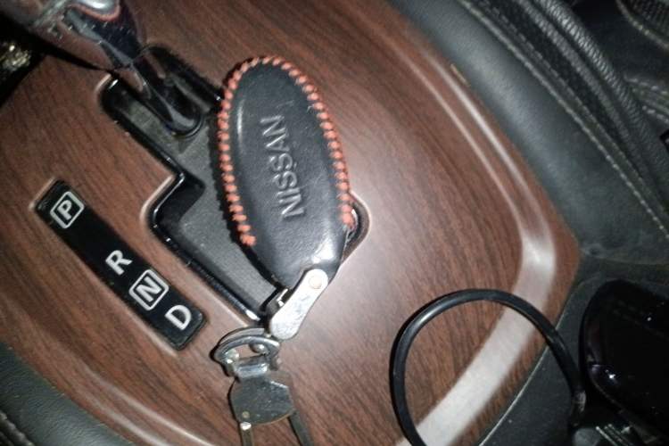 Used Nissan X-Trail 2017 2.0L CVT Smart Enjoyment Version 2WD
