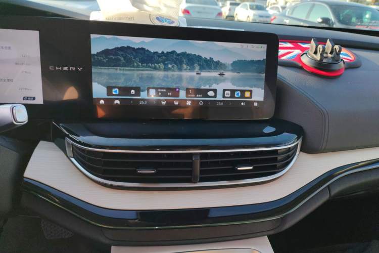 Used Chery New Energy eQ7 2023 512 km Max
