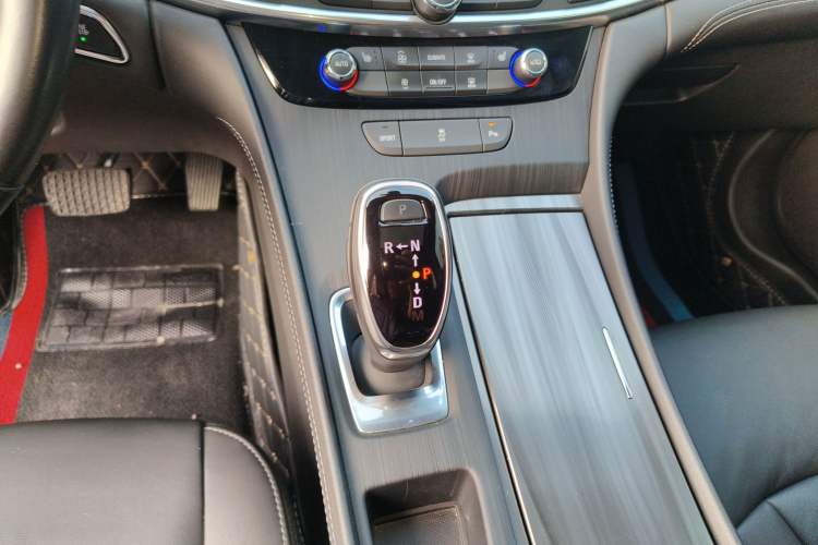 Used Buick LaCrosse 2022 652T Luxury Version
