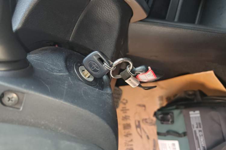 Used Toyota YARiS L 2019 1.5E CVT Dynamic Edition China VI compliant
