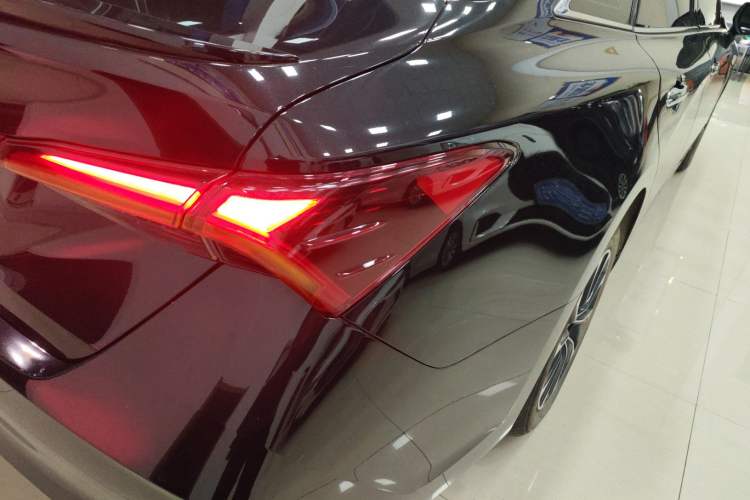 Used Toyota Avalon 2023 2.5L Luxury Edition