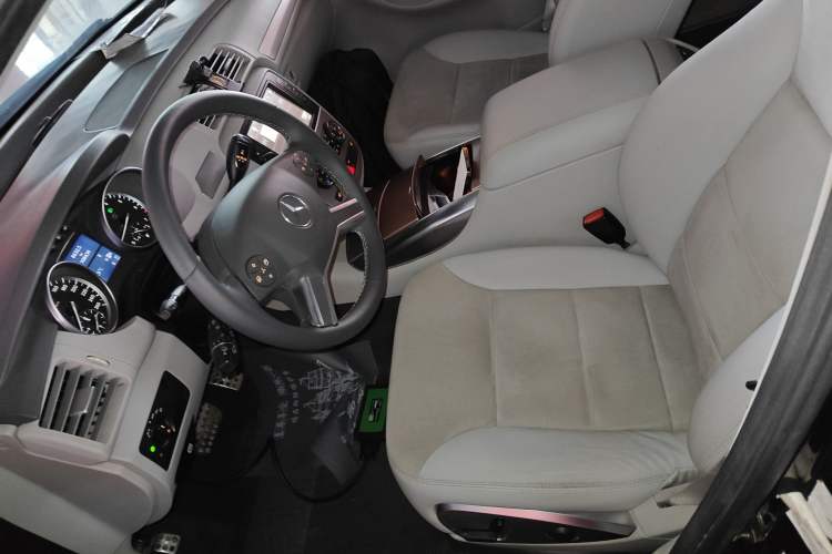 Used Mercedes-Benz R-Class 2014 R 320 4MATIC Business Model