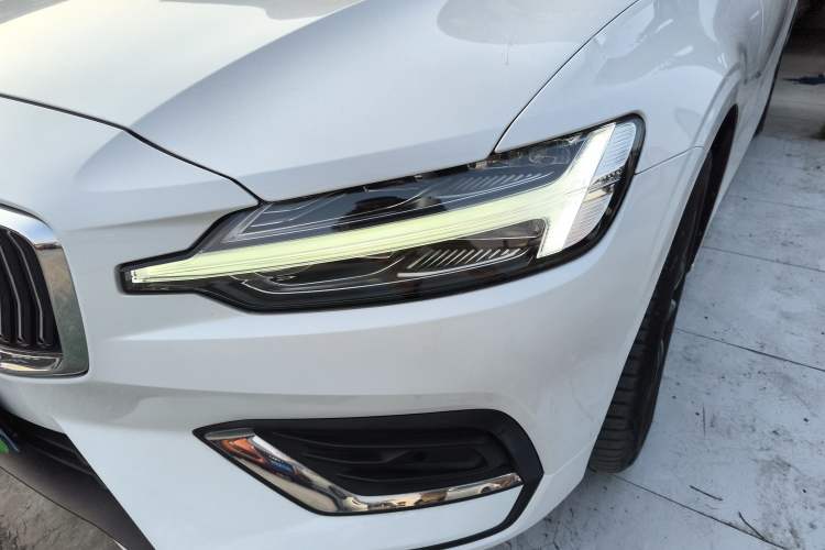 Used Volvo S60 2021 T4 Zhiyi Luxury Edition