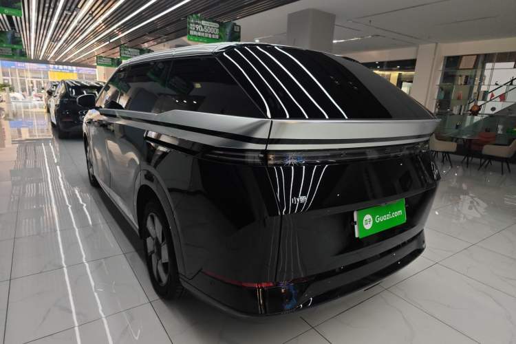 Used XPeng X9 2024 702 Ultra-Long Range Pro
