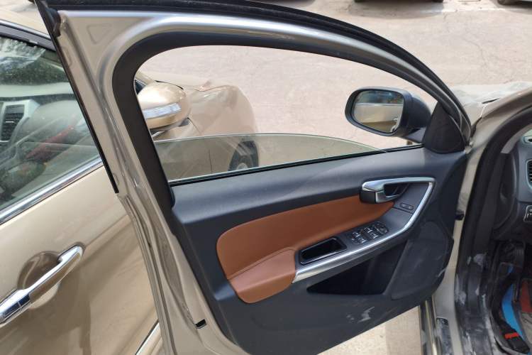 Used Volvo S60 2016 S60L T5 Intelligent Drive Edition
