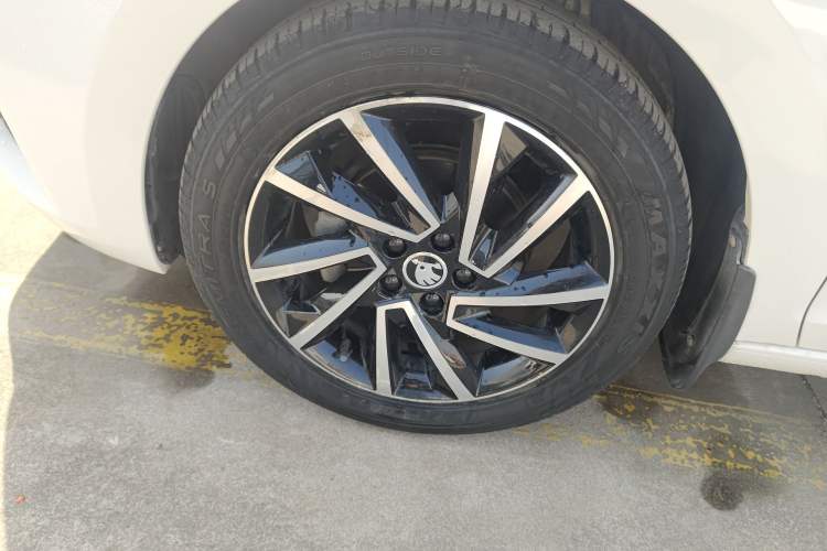 Used Skoda Rapid 2020 1.5L Automatic Comfort Edition