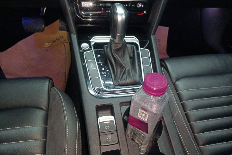 Used Volkswagen Magotan 2020 330TSI DSG Leading Model
