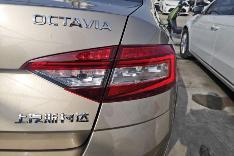 Used Skoda Octavia 2018 TSI280 DSG Luxury Edition
