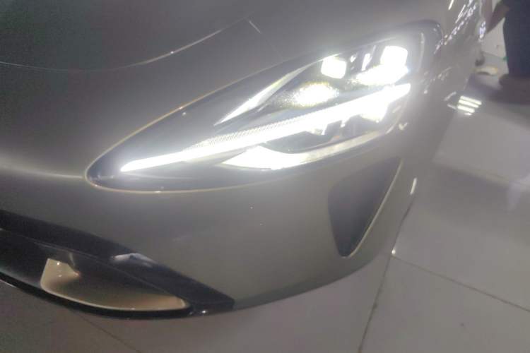 Used  SU7 2024 Four-Wheel Drive Ultra-Long Range Advanced Intelligent Driving Max Edition
