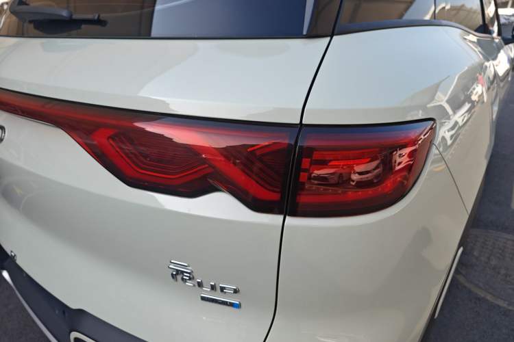 Used BYD Yuan UP 2025 Intelligent Driving Version 401 km Leading Edition