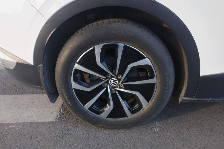 Used Volkswagen ID.4 X 2024 Pure & Smart Edition