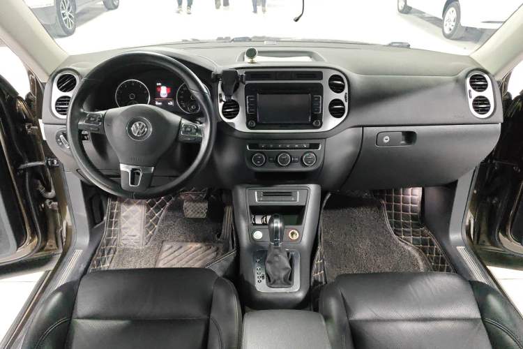 Used Volkswagen Tiguan 2015 1.8TSI Automatic Two-Wheel Drive Luxury Model