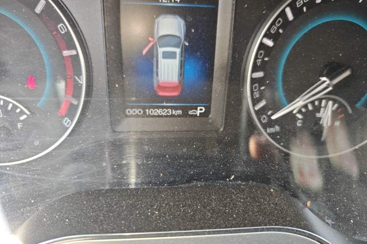 Used Haval H2 2016 Red-Label 1.5T Automatic Two-Wheel Drive Luxury Model
