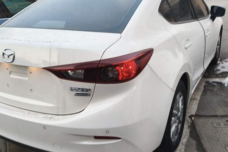 Used Mazda Mazda 3 Axela 2017 Sedan 1.5L Automatic Comfort Model Emission Standard China V