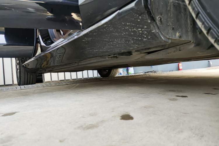 Used Mercedes-Benz E-Class 2018 Facelifted E 300 L Stylish Version
