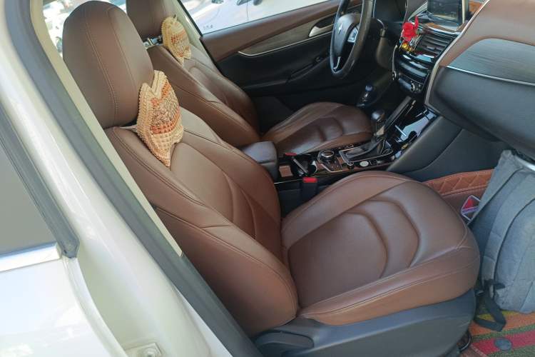 Used BORGWARD BX5 2017 20TGDI Automatic Two-Wheel Drive Pioneer Edition