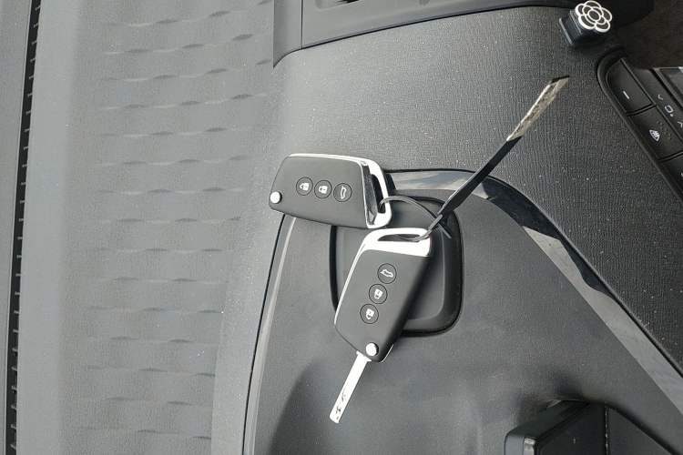 Used Baojun KiWi EV 2022 Designer Lite Edition Ternary Lithium
