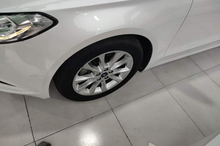 Used Ford Mondeo 2017 EcoBoost 200 Stylish Model
