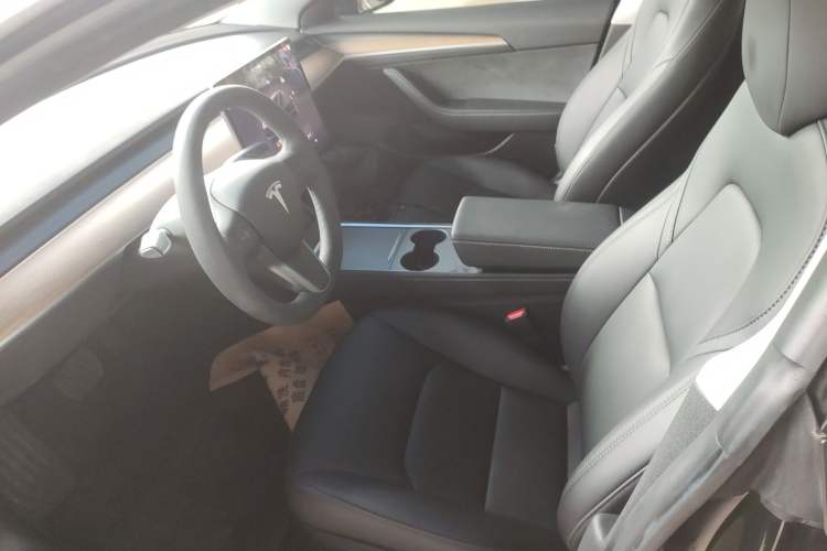 Used Tesla Model 3 2022 Rear-Wheel-Drive Version
