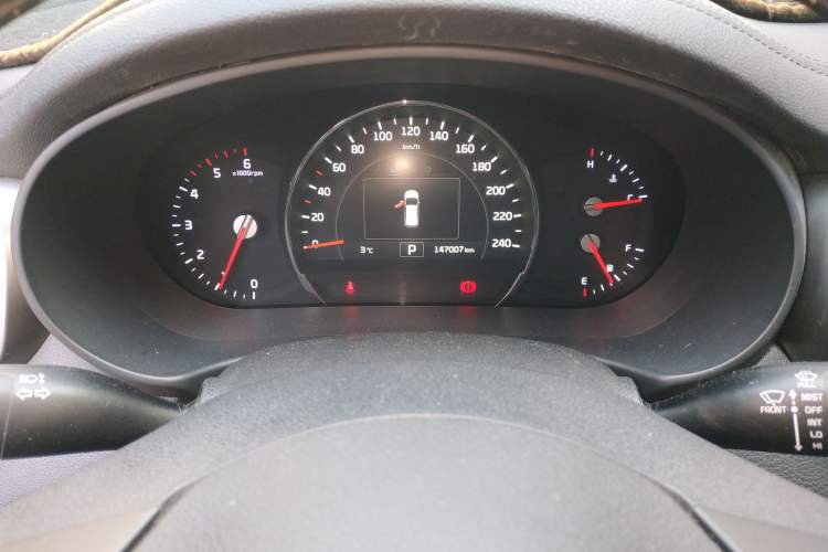 Used Kia Sorento 2015 Sorento L 2.2T Diesel 4WD Elite Edition 7 Seats China IV Standard
