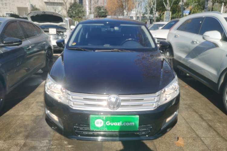 Used Volkswagen Santana 2013 1.6L Automatic Comfort Edition
